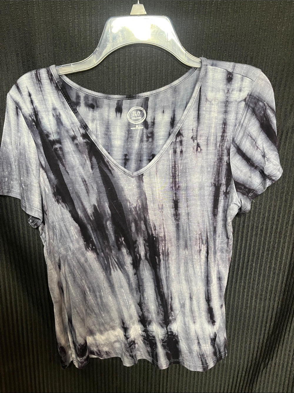 Maurices Black and Gray Tie-Dye V-Neck Short Sleeve Top